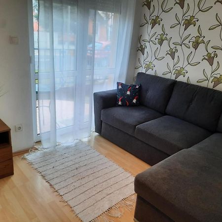 Kiskucko Apartman Hajduszoboszlo Ngoại thất bức ảnh