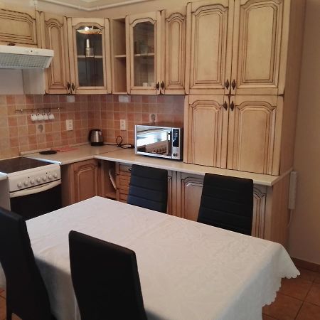 Kiskucko Apartman Hajduszoboszlo Ngoại thất bức ảnh